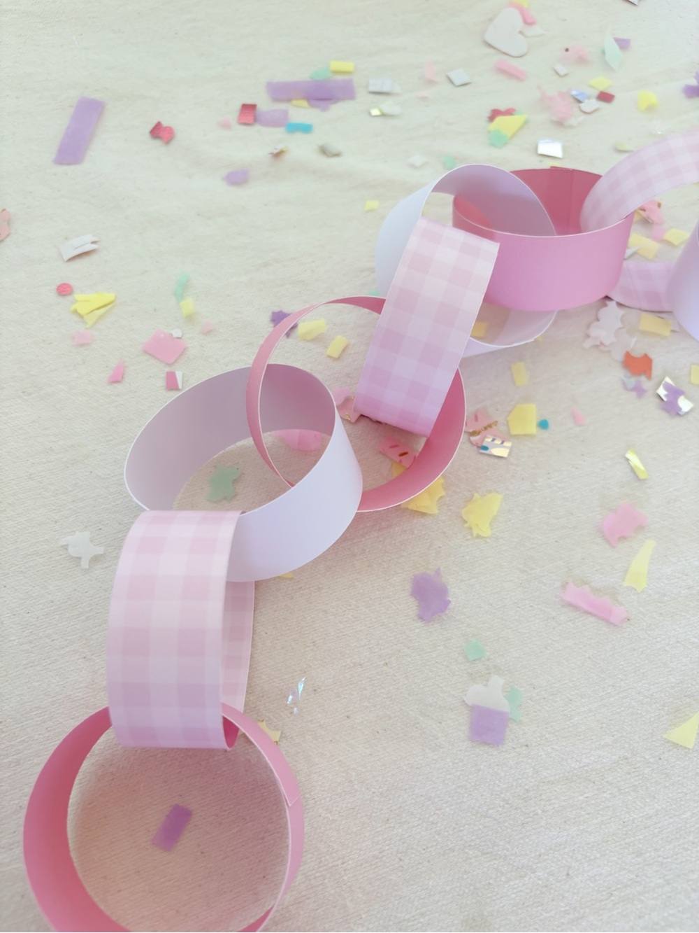 Pink Paper Chain Garland - Home Party Supplies